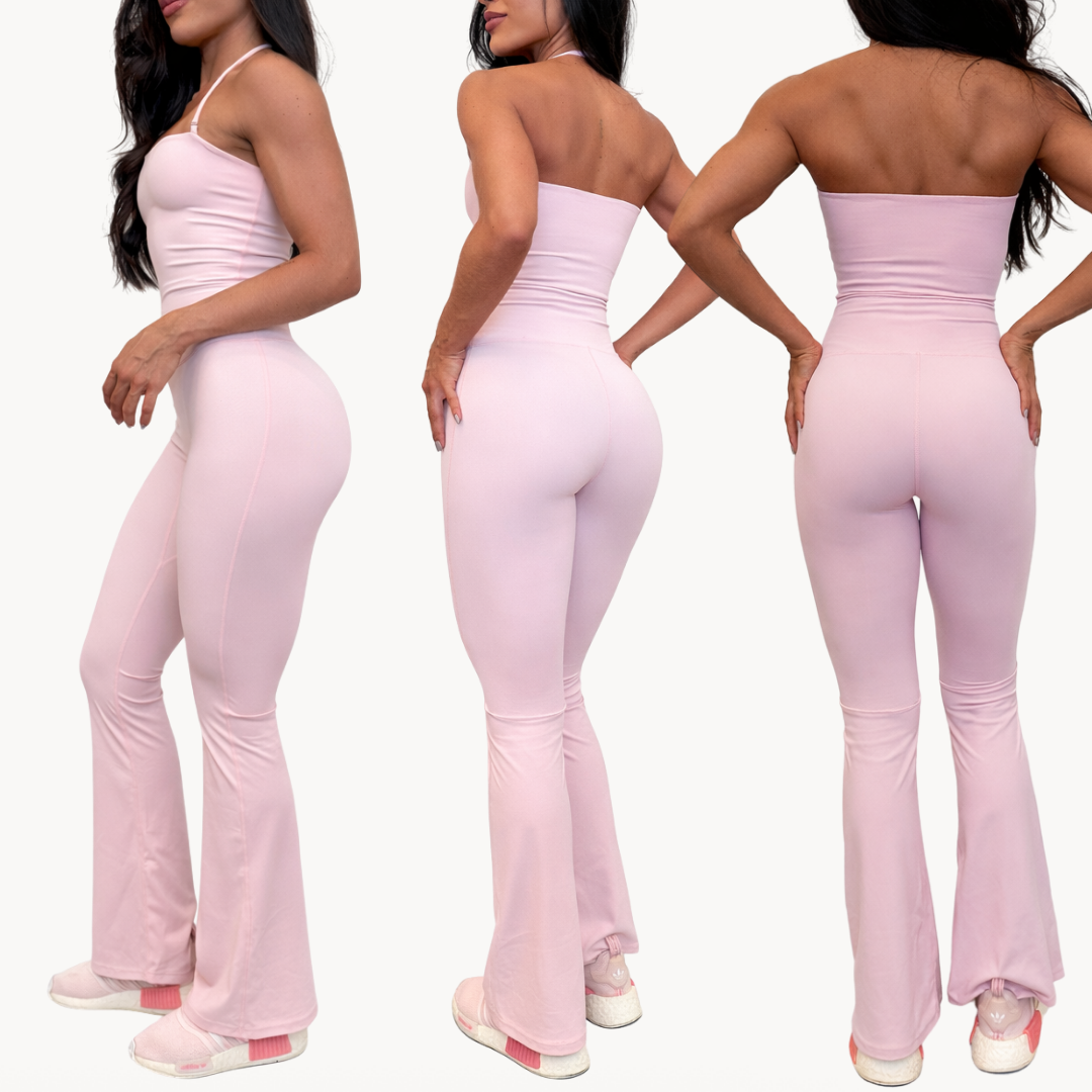 Macaquinho flare rosa ELLEVE CORE com efeito segunda pele e ajuste perfeito ao corpo. Desenvolvido pela ELLEVE com tecido tecnológico, oferece conforto, elasticidade e caimento impecável.

Peça feminina, elegante e versátil, ideal para o dia a dia, treinos ou composições athleisure. Design minimalista que valoriza a silhueta sem marcar.

Compre na uselleve, loja oficial ELLEVE em uselleve.com.